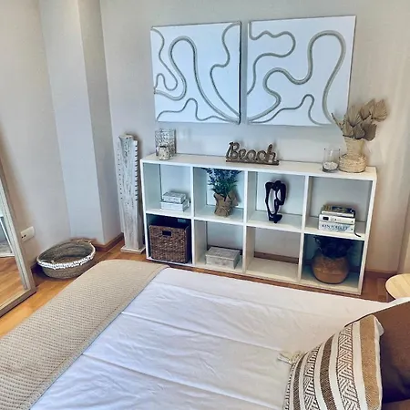 Panoramic Ocean Retreat Apartment