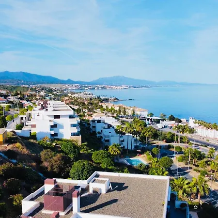Panoramic Ocean Retreat Appartamento Estepona